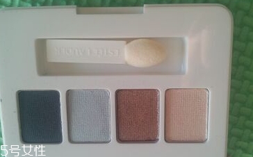 雅詩(shī)蘭黛眼影盤(pán)怎么用？