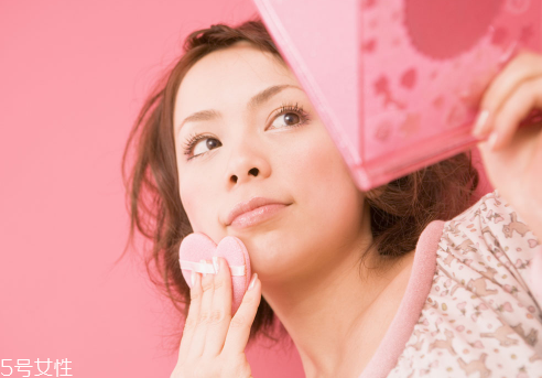 泰國最值得買護膚化妝品推薦 泰國彩妝購物必買清單 泰國最值得買護膚化妝品推薦 泰國彩妝購物必買清單