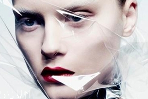 隔離霜可以代替妝前乳嗎？潤色隔離霜可以代替