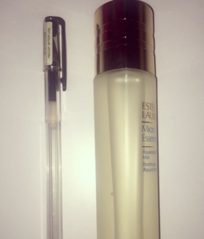 雅詩蘭黛微精華噴霧怎么用？