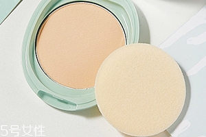 2018蜜粉餅?zāi)膫€(gè)牌子好？