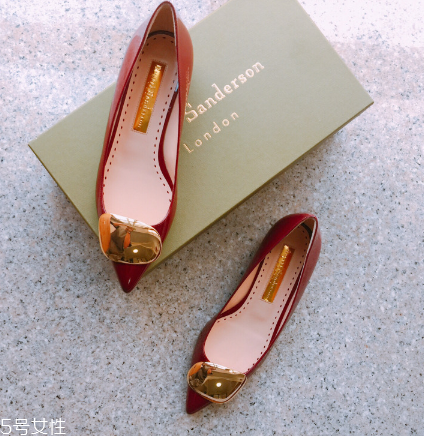 rupert sanderson是什么檔次？英國(guó)頂級(jí)品牌