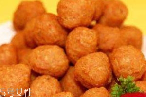 空氣炸鍋可以炸丸子嗎 炸丸子的技巧 空氣炸鍋可以炸丸子嗎 炸丸子的技巧