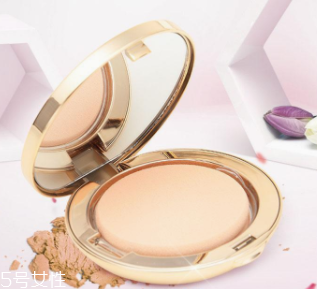 裸妝需要定妝嗎？不定妝分分鐘妝殘