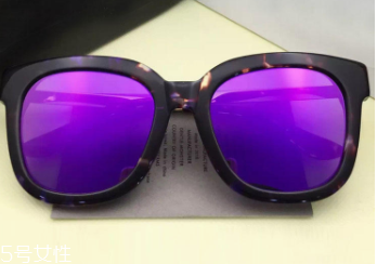 圓臉適合戴什么樣的墨鏡？臉太圓別戴正圓形墨鏡