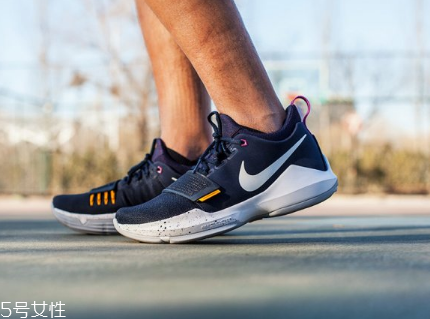 運(yùn)動(dòng)鞋網(wǎng)面發(fā)黃怎么辦？用牙膏輕松解決