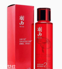 油痘皮適合什么護膚品？控油爽膚水不能少