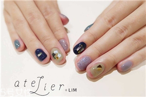 今年最流行的美甲款式 超顯手白的氣質可愛美甲 今年最流行的美甲款式 超顯手白的氣質可愛美甲