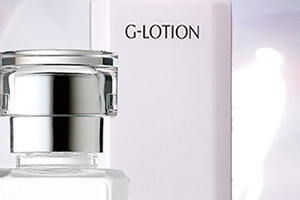 爽膚水要用化妝棉嗎？用手涂爽膚水vs化妝棉