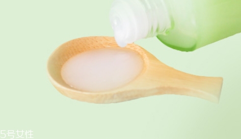 爽膚水要涂多少合適？來看看爽膚水的用量