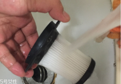 海爾除螨儀使用方法 給家庭來個大掃除 海爾除螨儀使用方法 給家庭來個大掃除