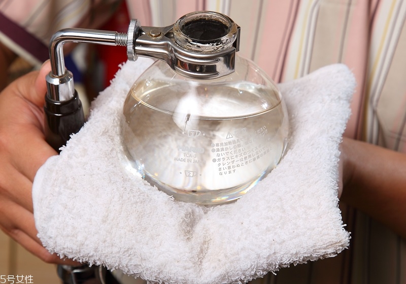 虹吸式咖啡壺使用方法 進階咖啡煮法 虹吸式咖啡壺使用方法 進階咖啡煮法