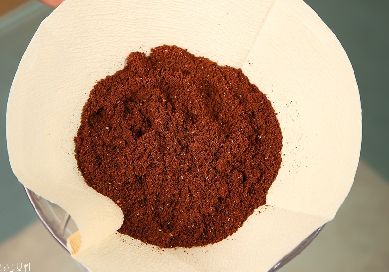 滴漏咖啡壺的使用方法 手沖步驟圖解 滴漏咖啡壺的使用方法 手沖步驟圖解