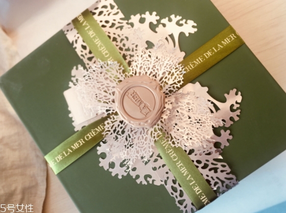 lamer海藍之謎和赫蓮娜哪個好？