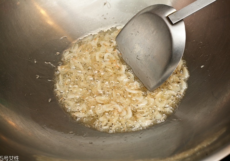 大腸面線怎么做好吃 湯頭烹煮的技巧 大腸面線怎么做好吃 湯頭烹煮的技巧