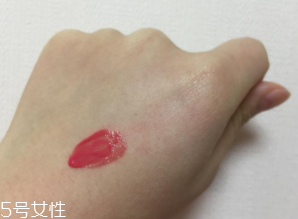 ysl圣羅蘭鏡面唇釉#12評(píng)測(cè) 草莓粉軟妹神器 ysl圣羅蘭鏡面唇釉#12評(píng)測(cè) 草莓粉軟妹神器