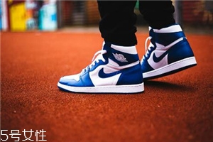 運(yùn)動鞋有折痕印怎么辦？巧用雞蛋清來解決