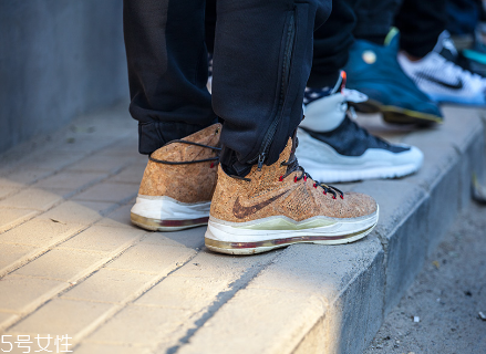 運動鞋適合走遠路嗎？要看鞋底的種類