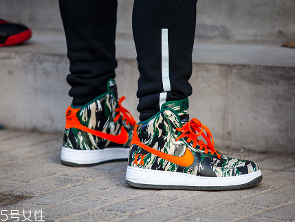 運(yùn)動鞋濕水怎么處理？濕水后要立即風(fēng)干