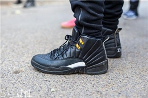 運動鞋發(fā)霉了怎么洗掉？霉斑清理要及時