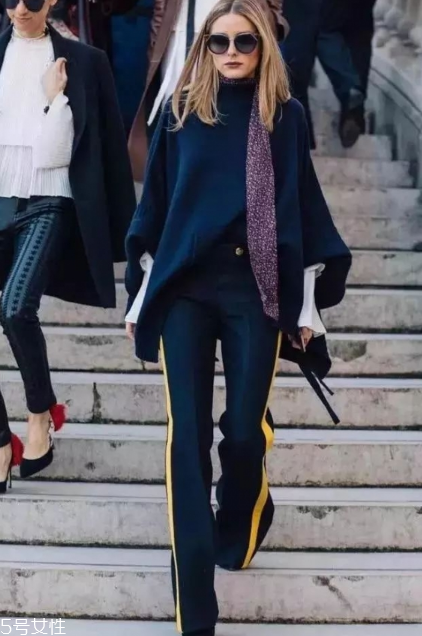 闊腿褲搭配什么毛衣？這個春天這樣穿