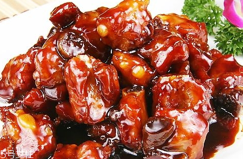 糖醋排骨用生抽還是老抽 生抽老抽都要放 糖醋排骨用生抽還是老抽 生抽老抽都要放