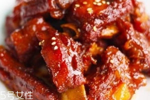 糖醋排骨用生抽還是老抽 生抽老抽都要放 糖醋排骨用生抽還是老抽 生抽老抽都要放