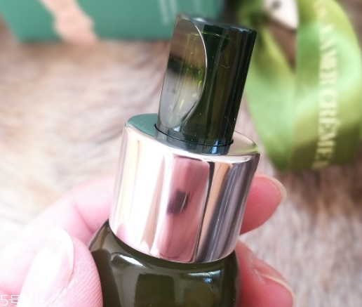 lamer海藍(lán)之謎精華液怎么用？