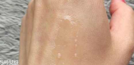 海藍(lán)之謎精華油怎么樣？海藍(lán)之謎精華油評(píng)測(cè)