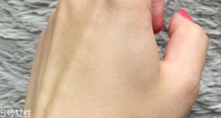 海藍(lán)之謎精華油怎么樣？海藍(lán)之謎精華油評(píng)測(cè)