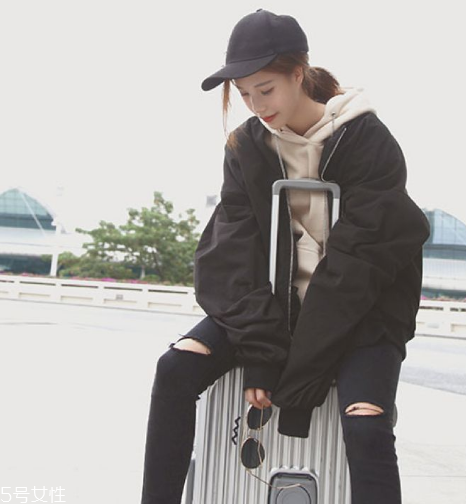 復(fù)古運(yùn)動風(fēng)怎么搭配？重回80年代潮流路線