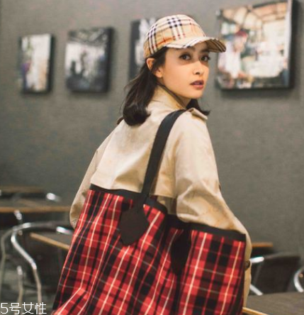 burberry是奢侈品嗎？傳統(tǒng)英倫風(fēng)品牌