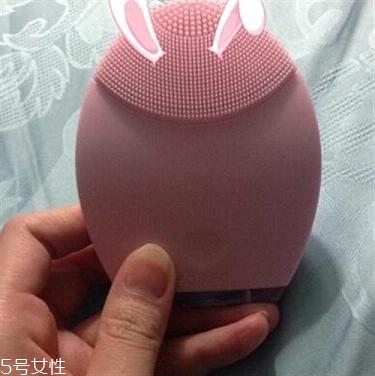 luna洗臉儀標(biāo)準(zhǔn)版和mini的區(qū)別 洗完臉不緊繃的清潔神器 luna洗臉儀標(biāo)準(zhǔn)版和mini的區(qū)別 洗完臉不緊繃的清潔神器