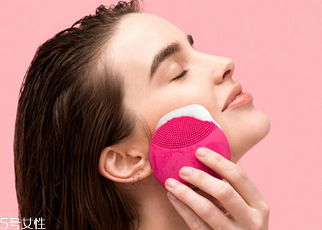 luna洗臉儀分幾種？foreo luna使用說明