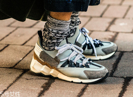 運動鞋里面怎么清洗？運動鞋清洗要仔細