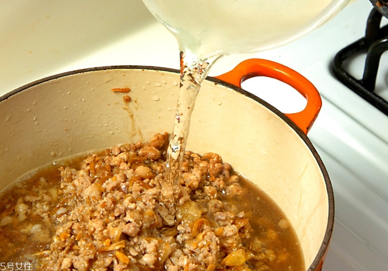 肉燥飯的正宗做法 配飯也重要 肉燥飯的正宗做法 配飯也重要