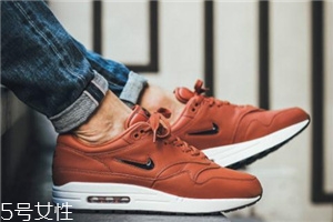 運(yùn)動(dòng)鞋260是多少碼？千萬(wàn)別選錯(cuò)了