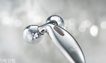 yaman美容儀和refa哪個好 最火的兩款美容儀 yaman美容儀和refa哪個好 最火的兩款美容儀