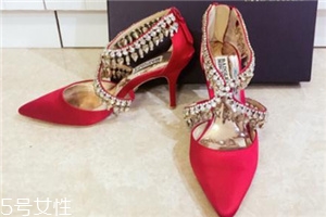 badgley mischka是什么檔次？婚鞋中的背影殺手