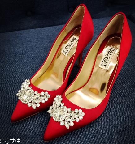 badgley mischka是什么檔次？婚鞋中的背影殺手
