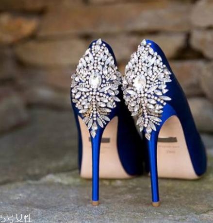 badgley mischka鞋子怎么樣？結(jié)婚選它就對(duì)了