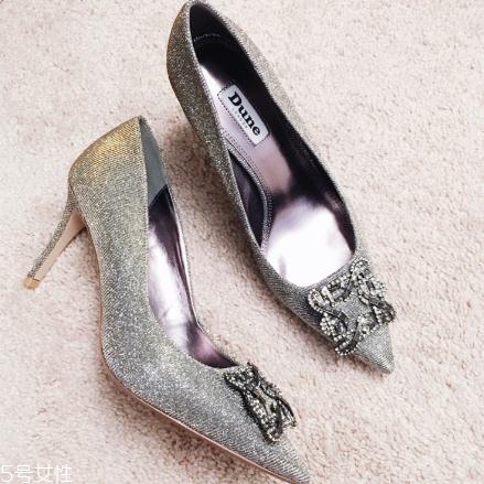 dune london是名牌嗎？比奢侈品大牌還棒