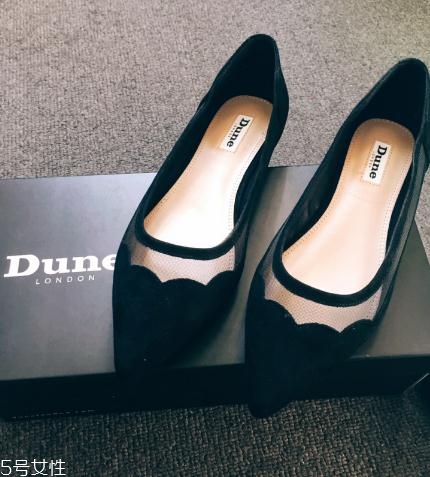 dune london是幾線品牌？英國(guó)著名奢華鞋履品牌