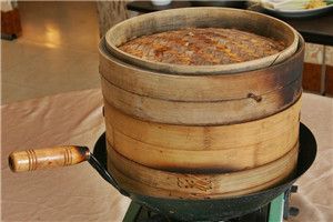 蒸籠怎么用 竹蒸籠這樣放在鍋上 蒸籠怎么用 竹蒸籠這樣放在鍋上