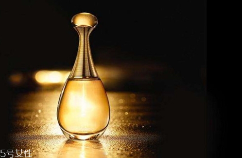 dior迪奧和香奈兒香水哪個(gè)好？