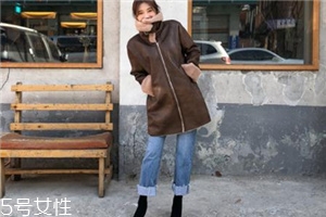 羊羔絨外套配什么褲子？讓你開春美個(gè)夠