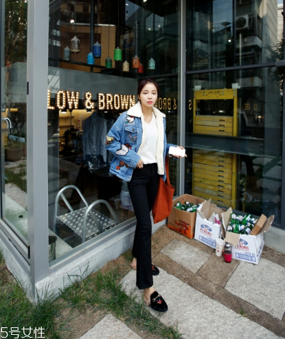 羊羔絨外套配什么褲子？讓你開春美個(gè)夠