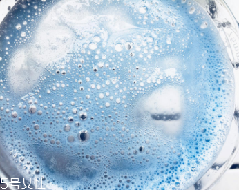 美白牙膏有用嗎？中華魔麗迅白牙膏評測