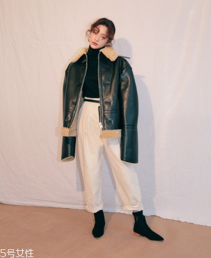 羊羔絨外套配什么褲子？讓你開春美個(gè)夠