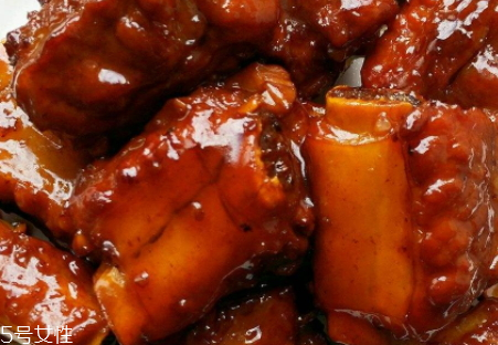 紅燒排骨為什么柴和硬 紅燒排骨為什么柴和硬